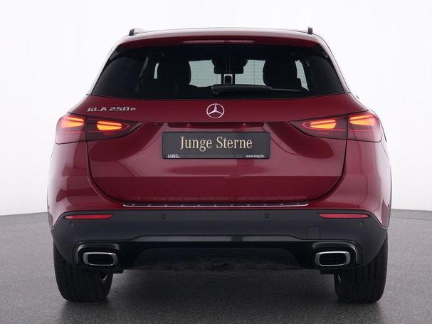 Mercedes-Benz GLA 250 e 160 kW image number 16