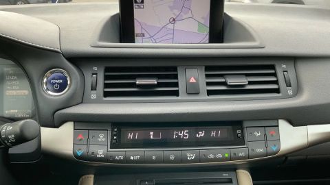 Car image 36