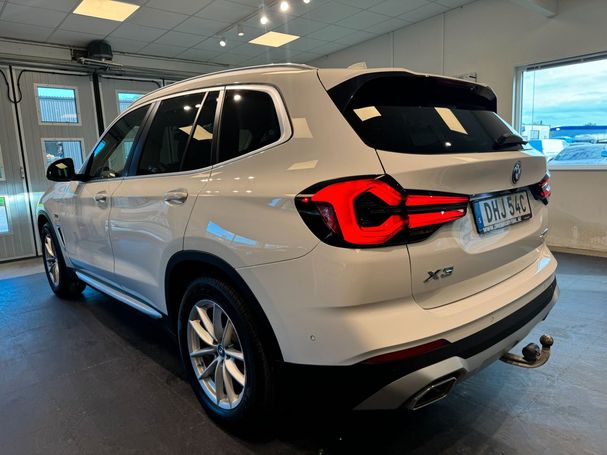 BMW X3 xDrive30e 216 kW image number 4