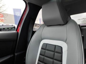 Car image 29