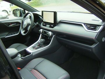 Car image 14