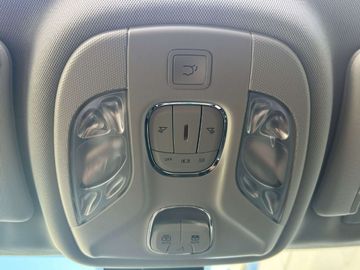 Car image 33