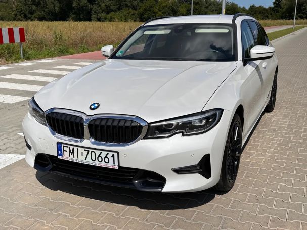 BMW 320d Touring Sport Line 140 kW image number 15