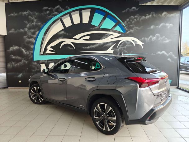 Lexus UX 250h 135 kW image number 6