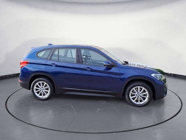 BMW X1 xDrive20i Advantage 141 kW image number 6