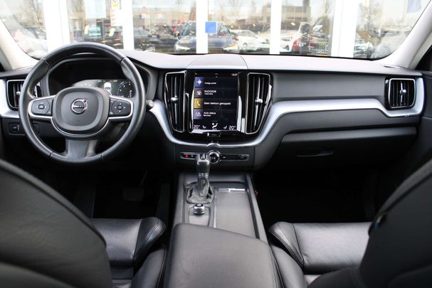 Volvo XC60 T5 Momentum 184 kW image number 40