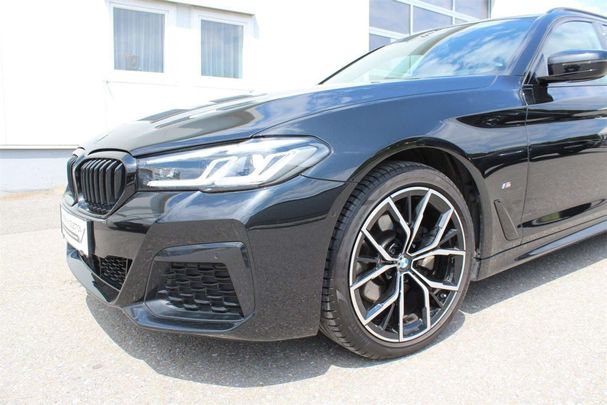 BMW 520d Touring xDrive 140 kW image number 9