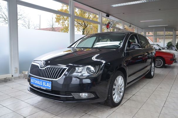 Skoda Superb 2.0 TDI DSG Exclusive 103 kW image number 1