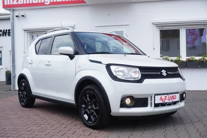 Car image 3