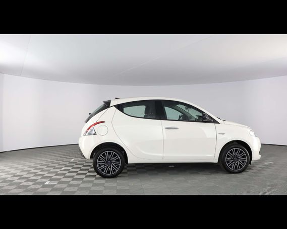 Lancia Ypsilon 51 kW image number 14