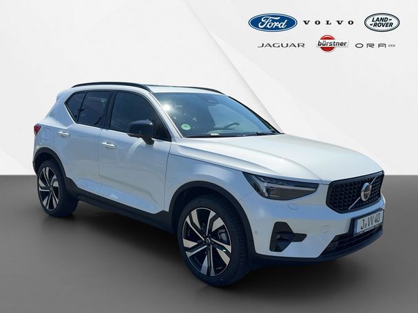 Volvo XC40 B4 Ultimate Dark 145 kW image number 2