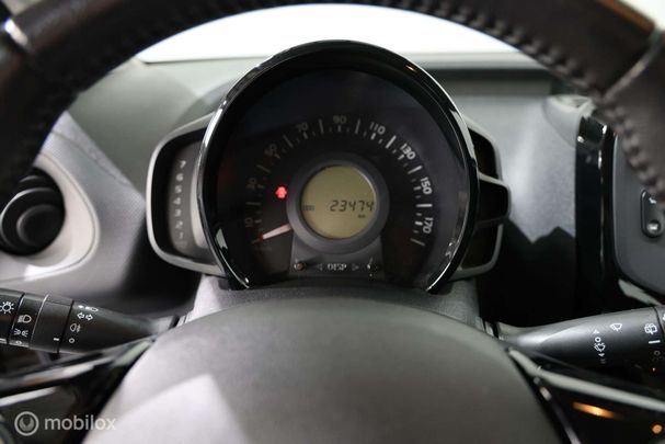 Citroen C1 VTi FEEL 53 kW image number 16