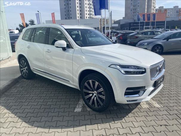 Volvo XC90 B5 AWD Plus 173 kW image number 2