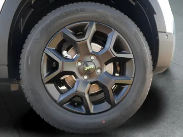 Car image 36