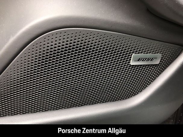 Porsche Taycan 4 Cross Turismo 320 kW image number 18