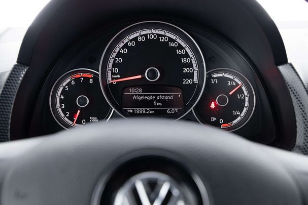 Volkswagen up! 44 kW image number 15