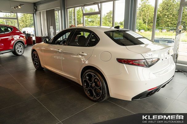 Alfa Romeo Giulia 2.0 Turbo 16V Veloce 206 kW image number 8