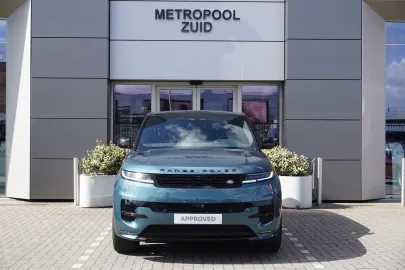 Car image 2