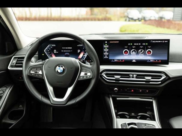 BMW 318i 115 kW image number 8