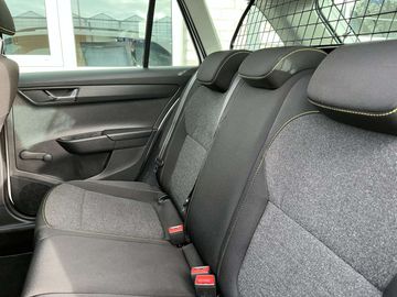 Car image 30