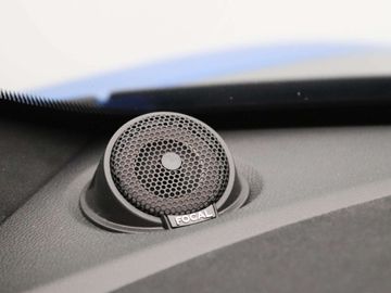 Car image 37