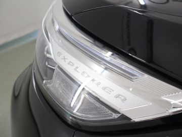 Car image 49