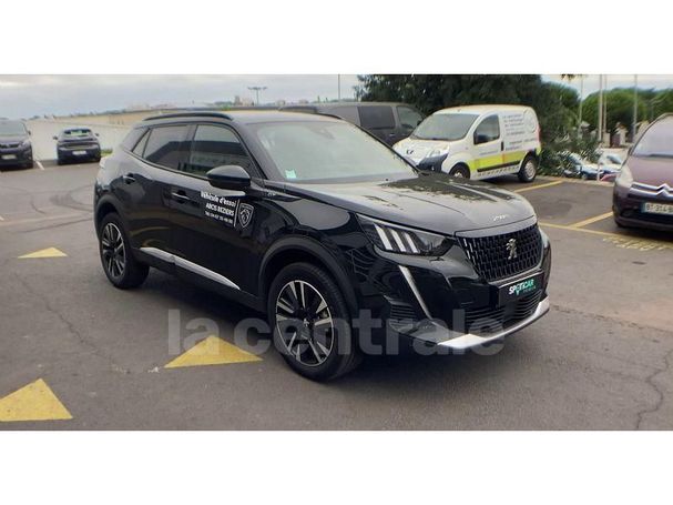 Peugeot 2008 PureTech 130 96 kW image number 4