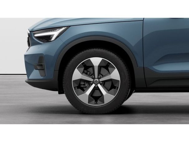 Volvo XC40 B3 Core 120 kW image number 5