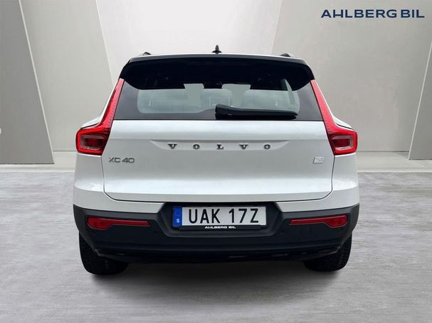 Volvo XC40 Recharge AWD Plus 304 kW image number 2