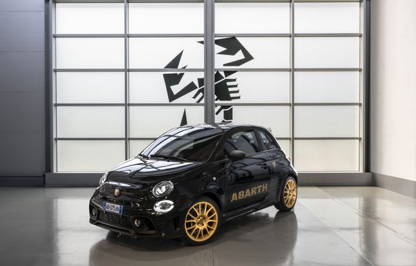 Abarth 695 132 kW image number 1