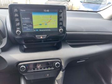 Car image 21