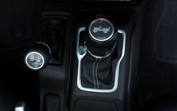 Jeep Wrangler 147 kW image number 24