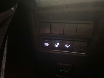 Car image 36