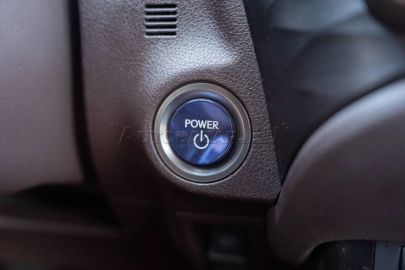 Car image 37