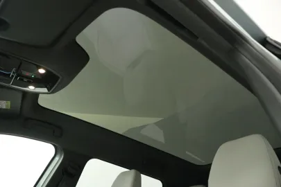 Car image 45