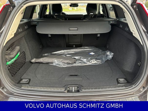 Volvo V60 B4 Plus 145 kW image number 9