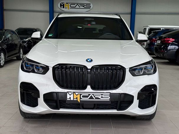 BMW X5 45e xDrive 290 kW image number 3