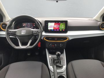 Car image 11