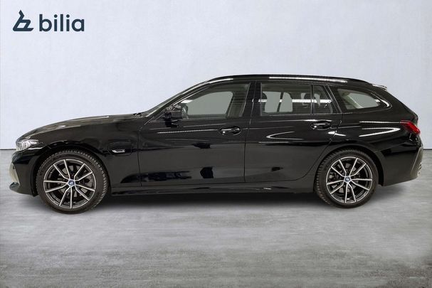 BMW 330 e Touring xDrive 216 kW image number 5