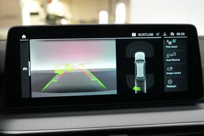 Car image 39