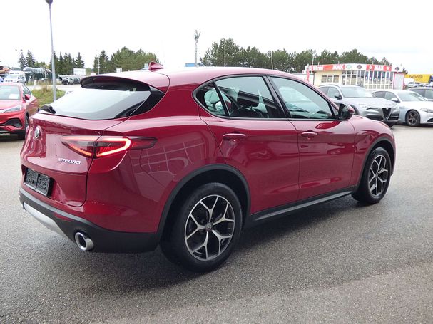 Alfa Romeo Stelvio 2.2 Super 133 kW image number 3