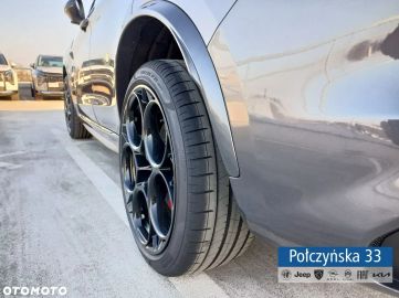 Car image 39