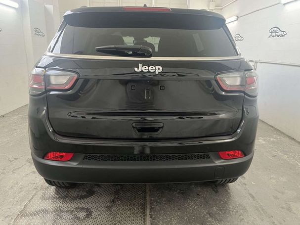 Jeep Compass Limited 96 kW image number 6