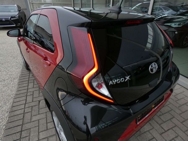 Toyota Aygo X 1.0 53 kW image number 21