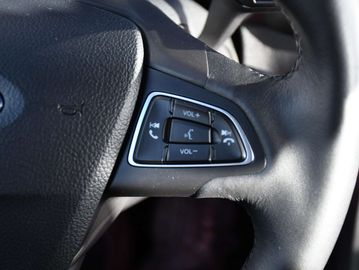 Car image 40