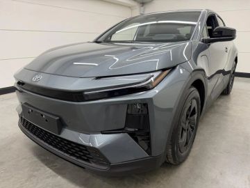 Car image 42