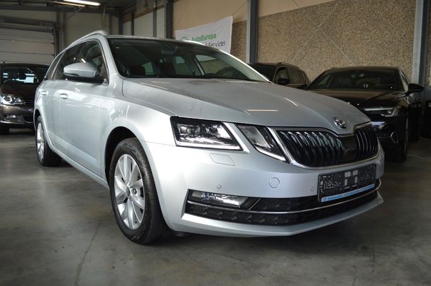 Skoda Octavia Combi 2.0 TDI DSG Style 110 kW image number 2