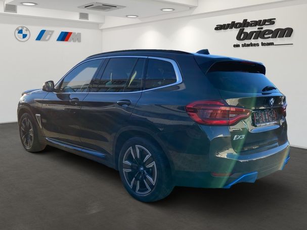 BMW iX3 210 kW image number 3