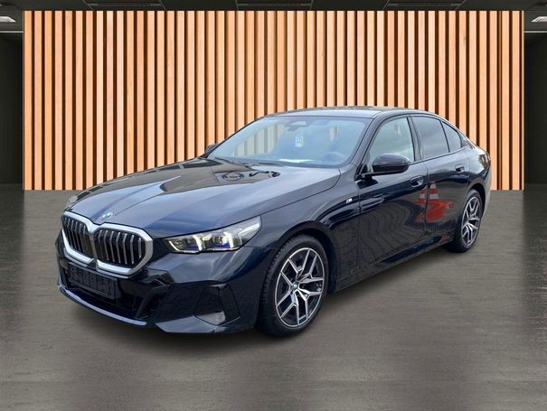 BMW 520i 140 kW image number 1