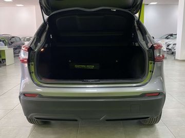 Car image 36